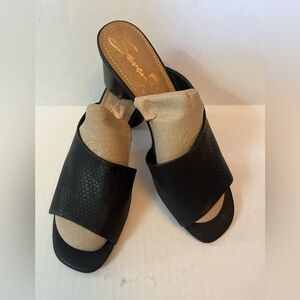Seven7 Vera Mules Heeled Opened Toe Slide Sandals SZ 11